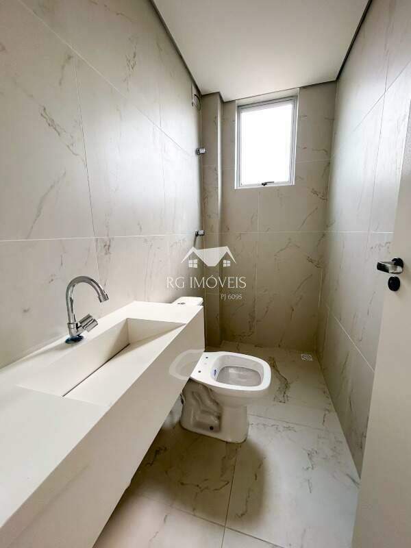 Apartamento à venda com 2 quartos, 65m² - Foto 11