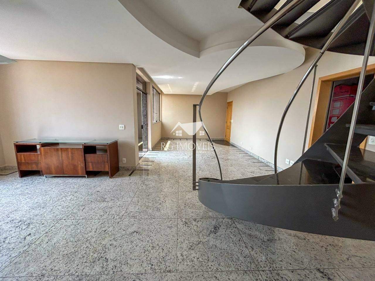 Cobertura à venda com 4 quartos, 270m² - Foto 4