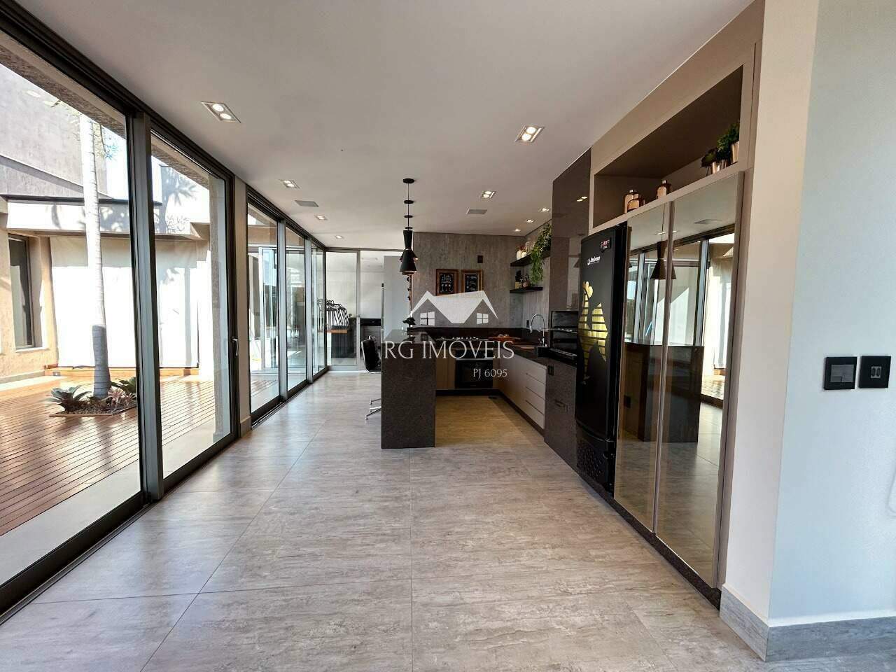 Casa de Condomínio à venda com 4 quartos, 343m² - Foto 22