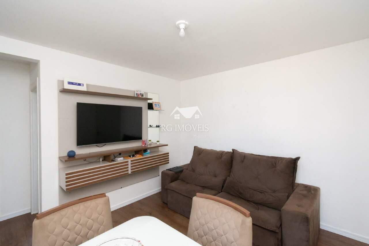 Apartamento à venda com 2 quartos, 45m² - Foto 2