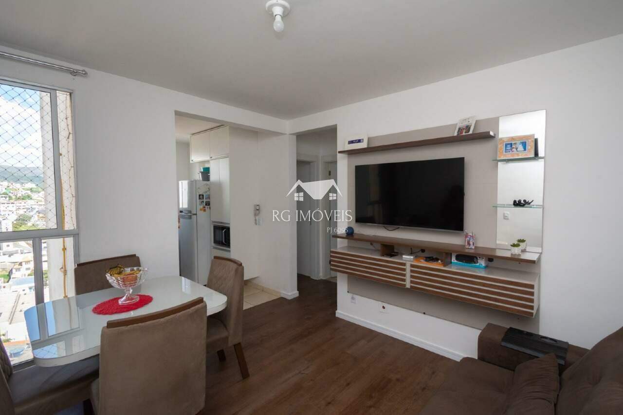 Apartamento à venda com 2 quartos, 45m² - Foto 3