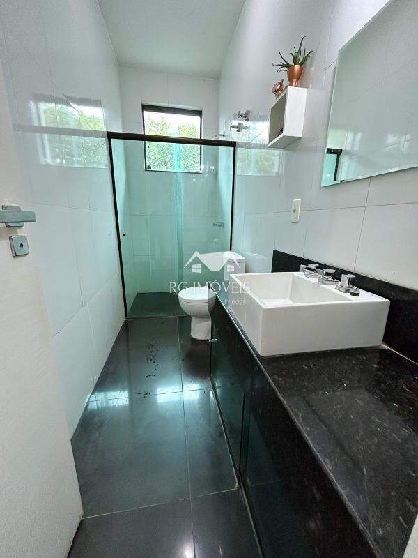 Casa de Condomínio à venda com 3 quartos, 205m² - Foto 19