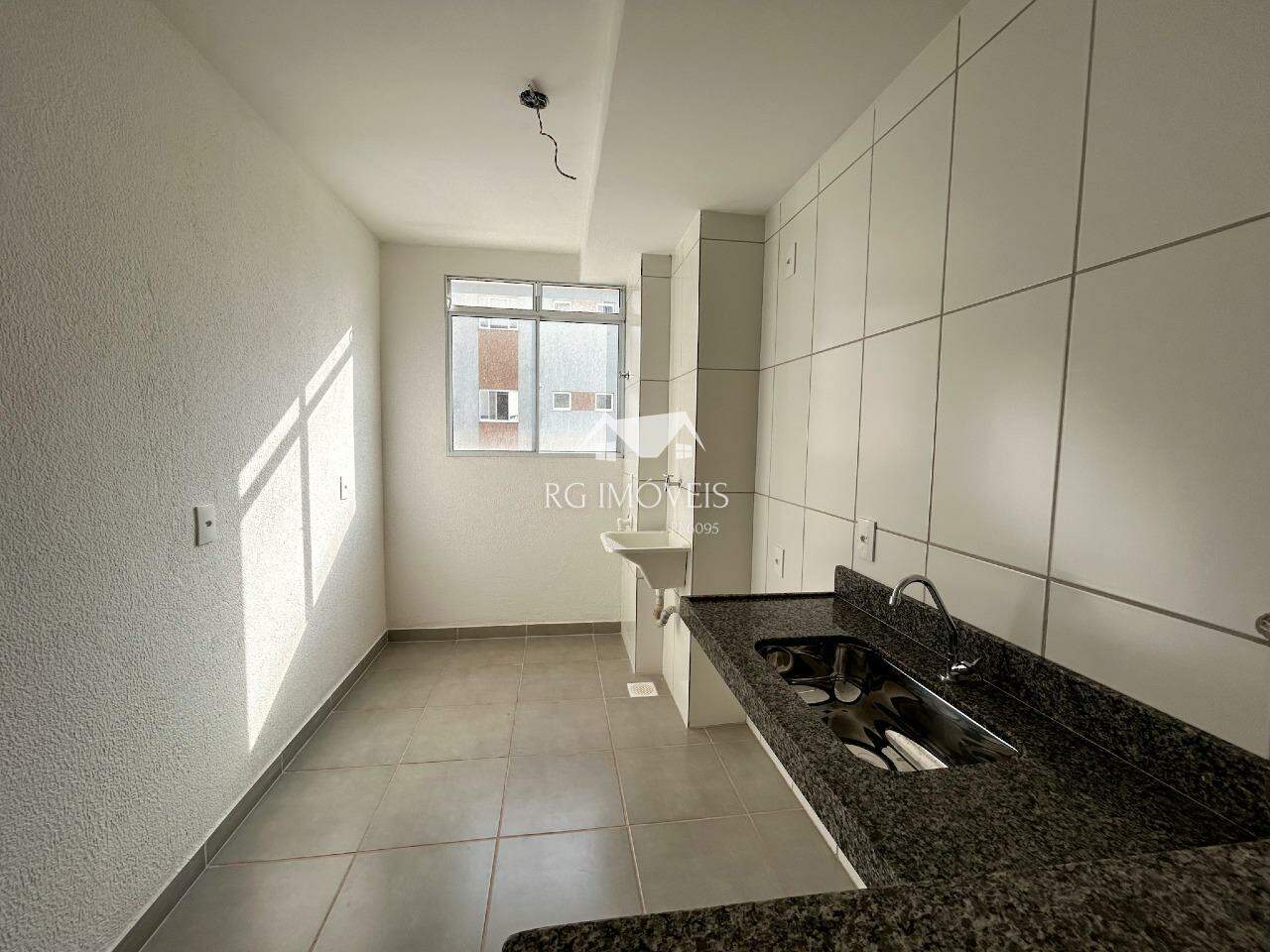 Apartamento à venda com 2 quartos, 43m² - Foto 5