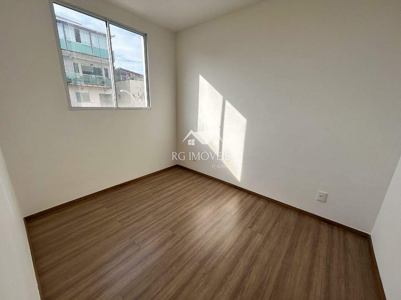 Apartamento à venda com 2 quartos, 43m² - Foto 8