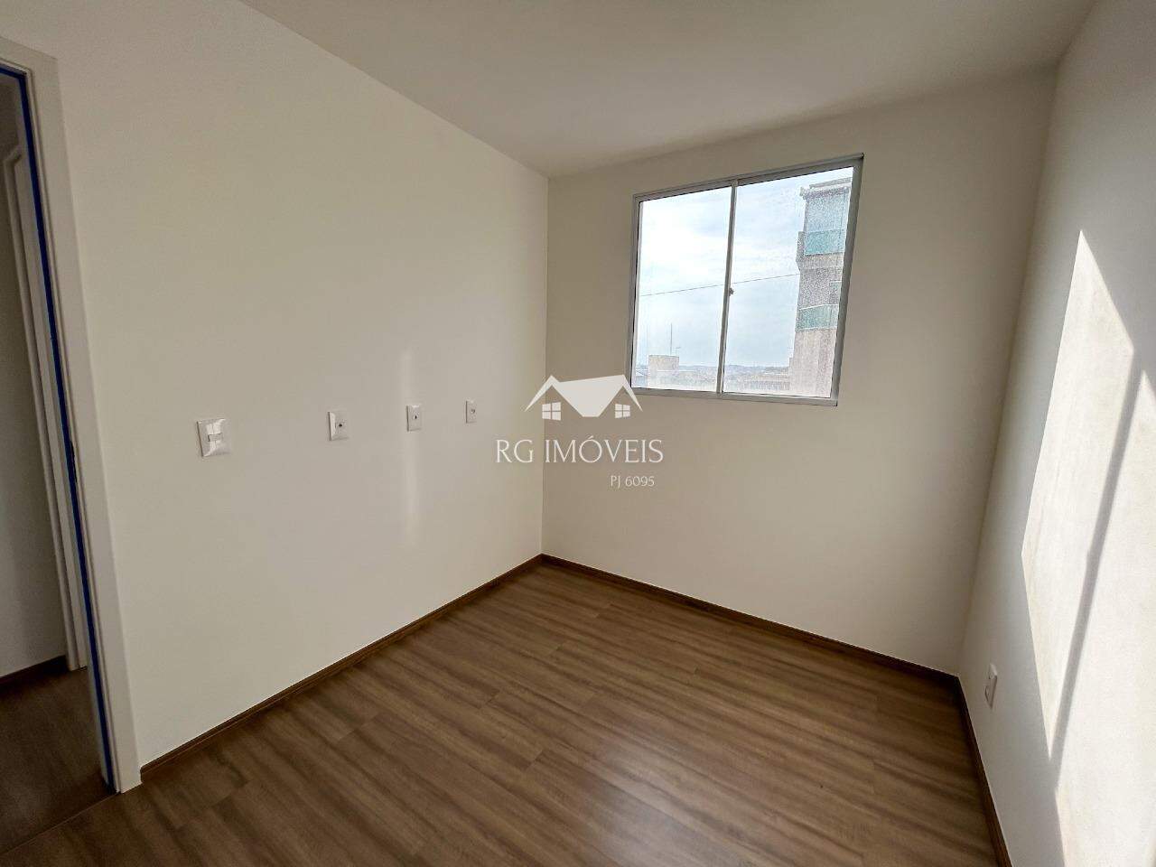 Apartamento à venda com 2 quartos, 43m² - Foto 13