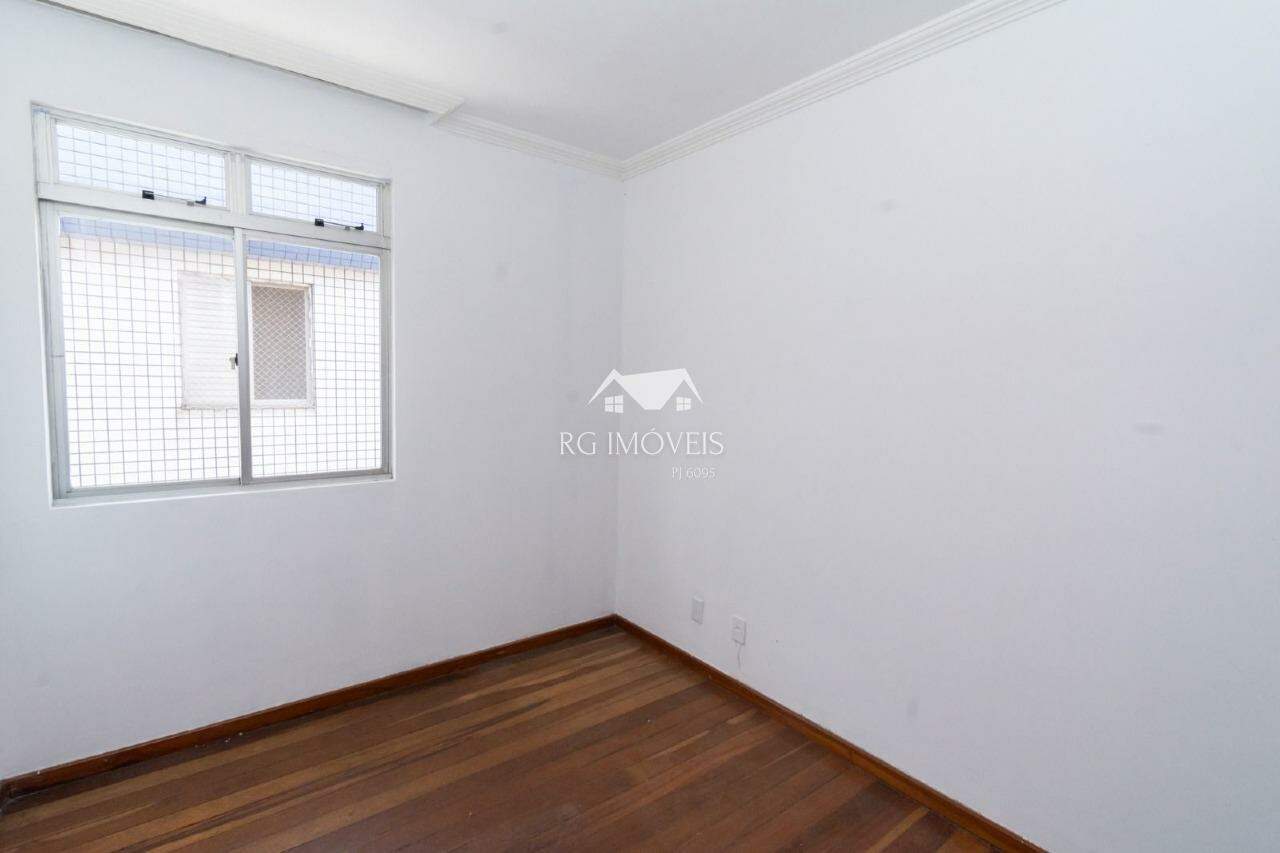 Cobertura à venda com 3 quartos, 200m² - Foto 14