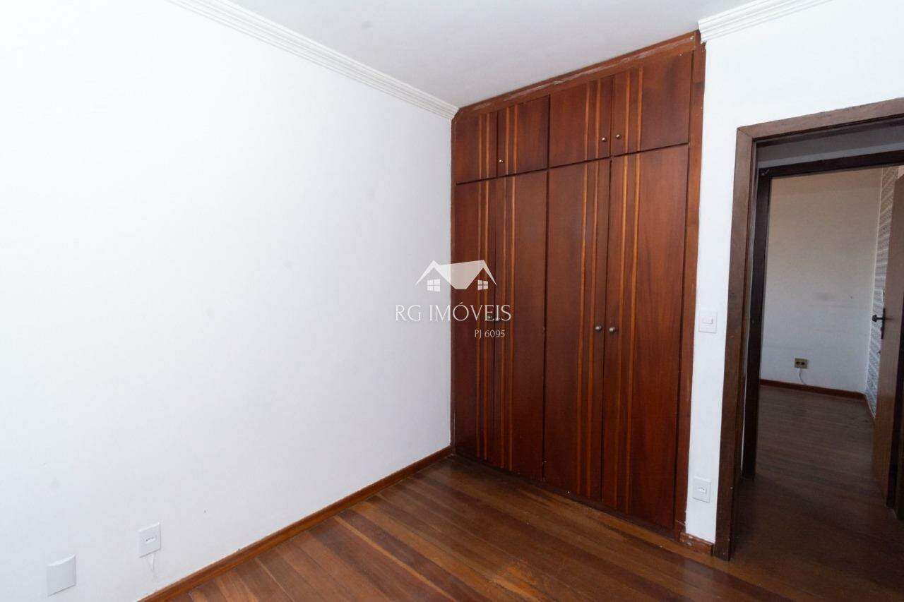 Cobertura à venda com 3 quartos, 200m² - Foto 17