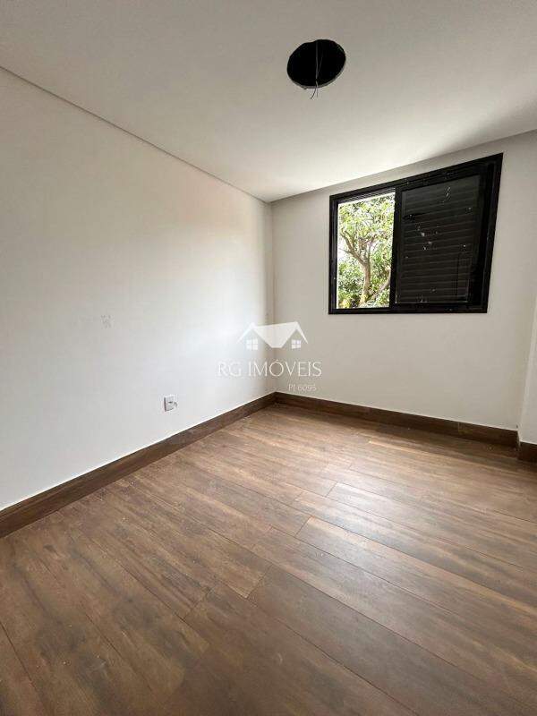 Apartamento à venda com 3 quartos, 107m² - Foto 14