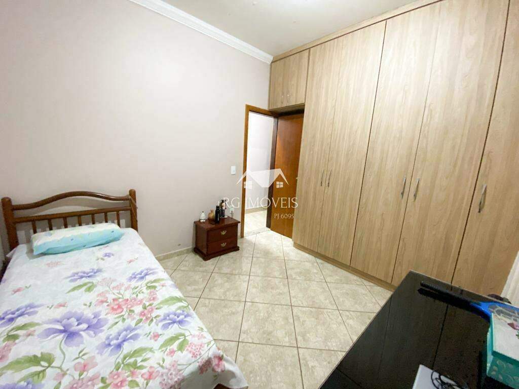 Casa à venda com 3 quartos, 405m² - Foto 13