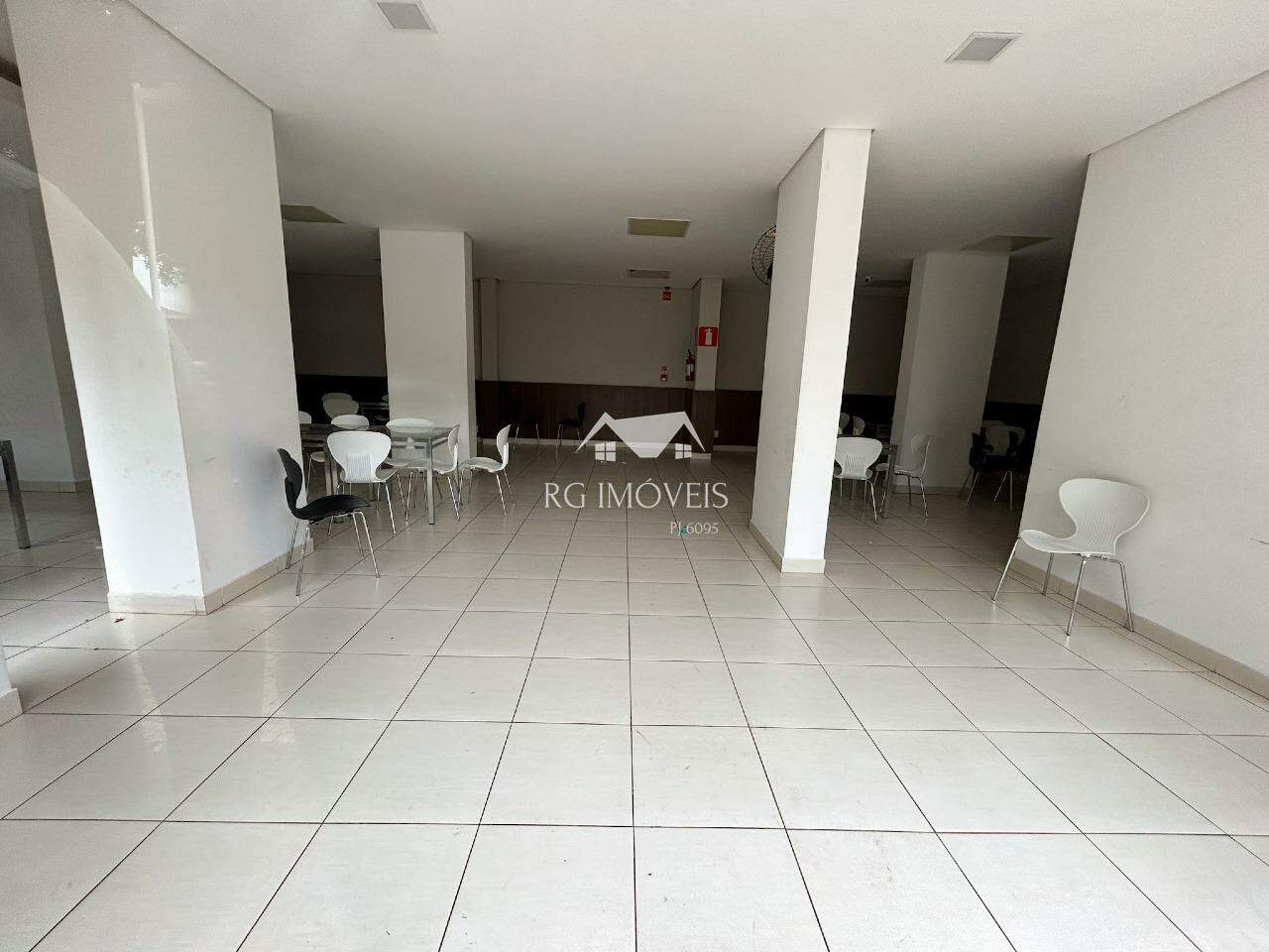 Apartamento à venda com 2 quartos, 53m² - Foto 14