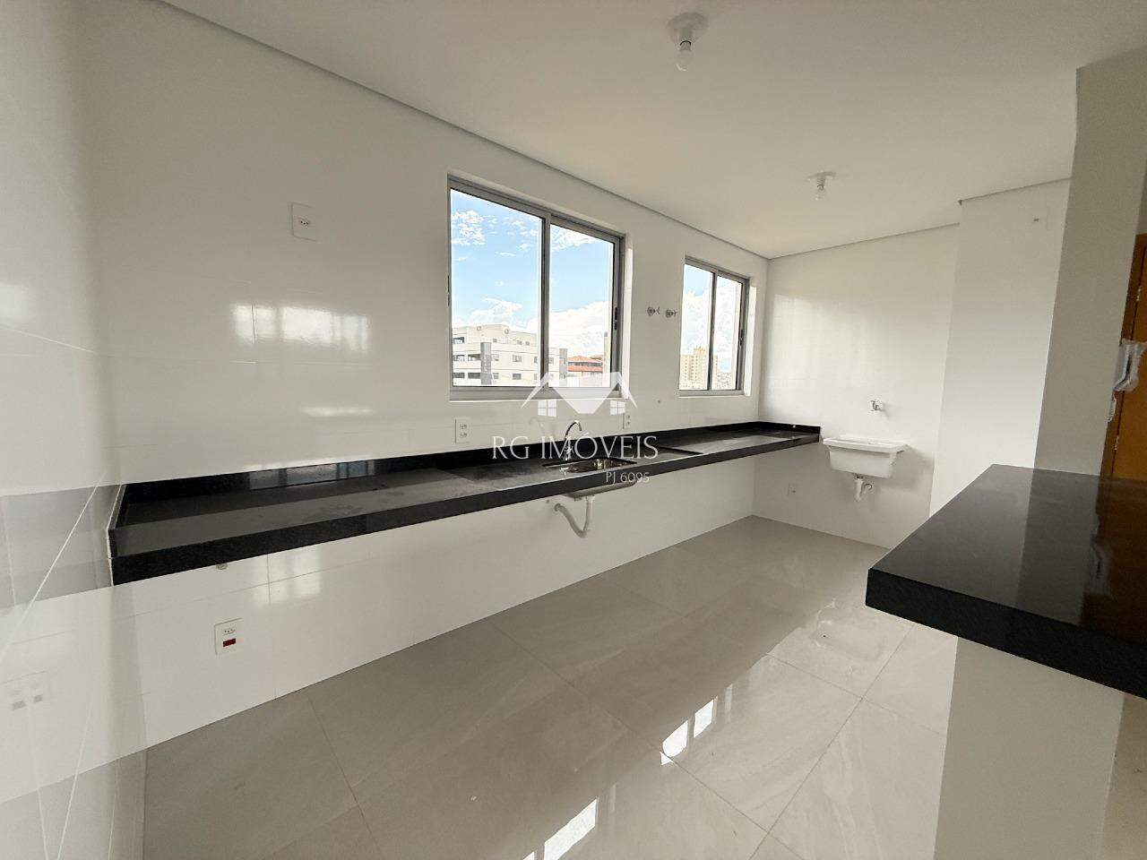 Cobertura à venda com 3 quartos, 170m² - Foto 4