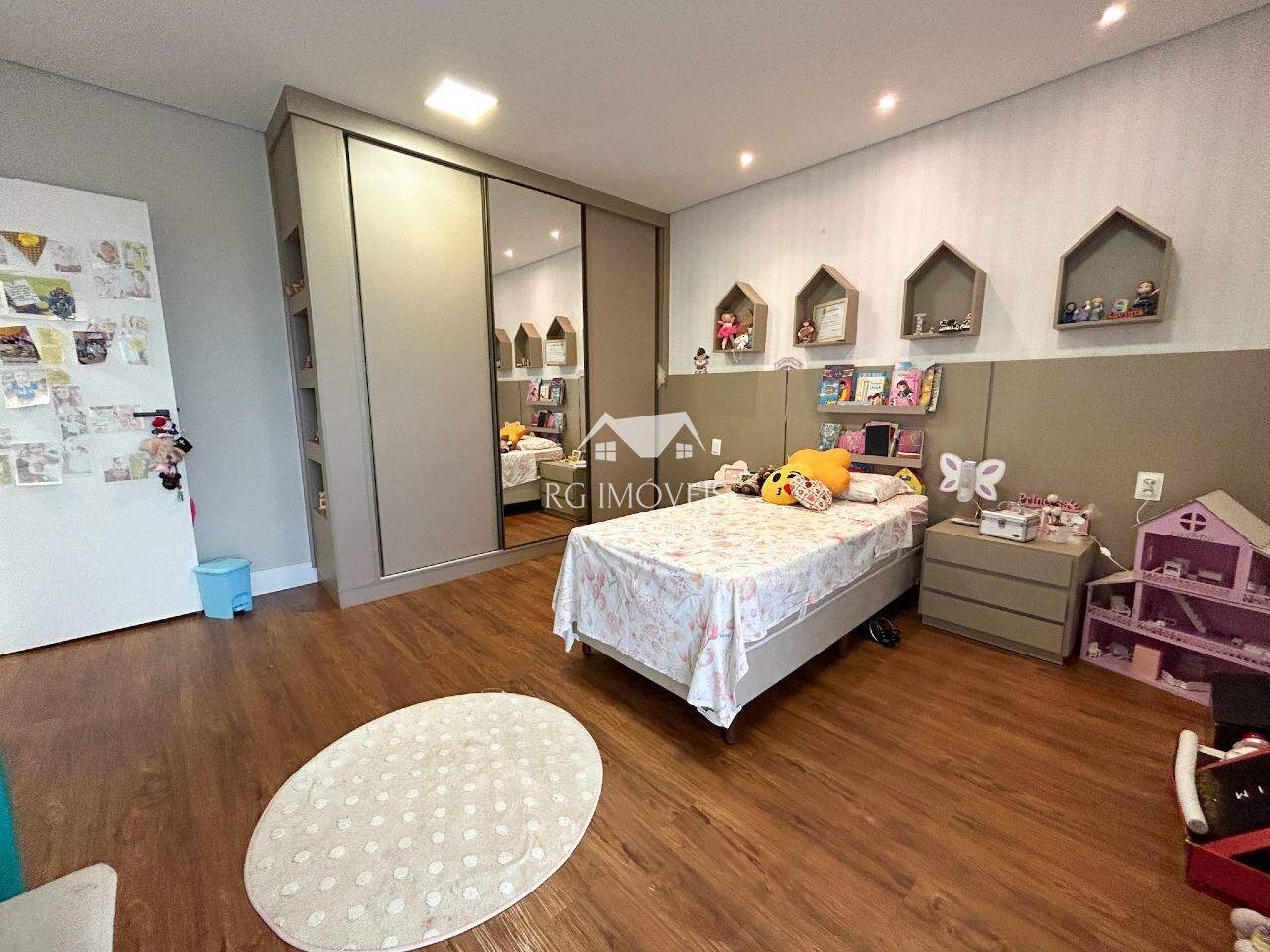 Casa de Condomínio à venda com 4 quartos, 477m² - Foto 18