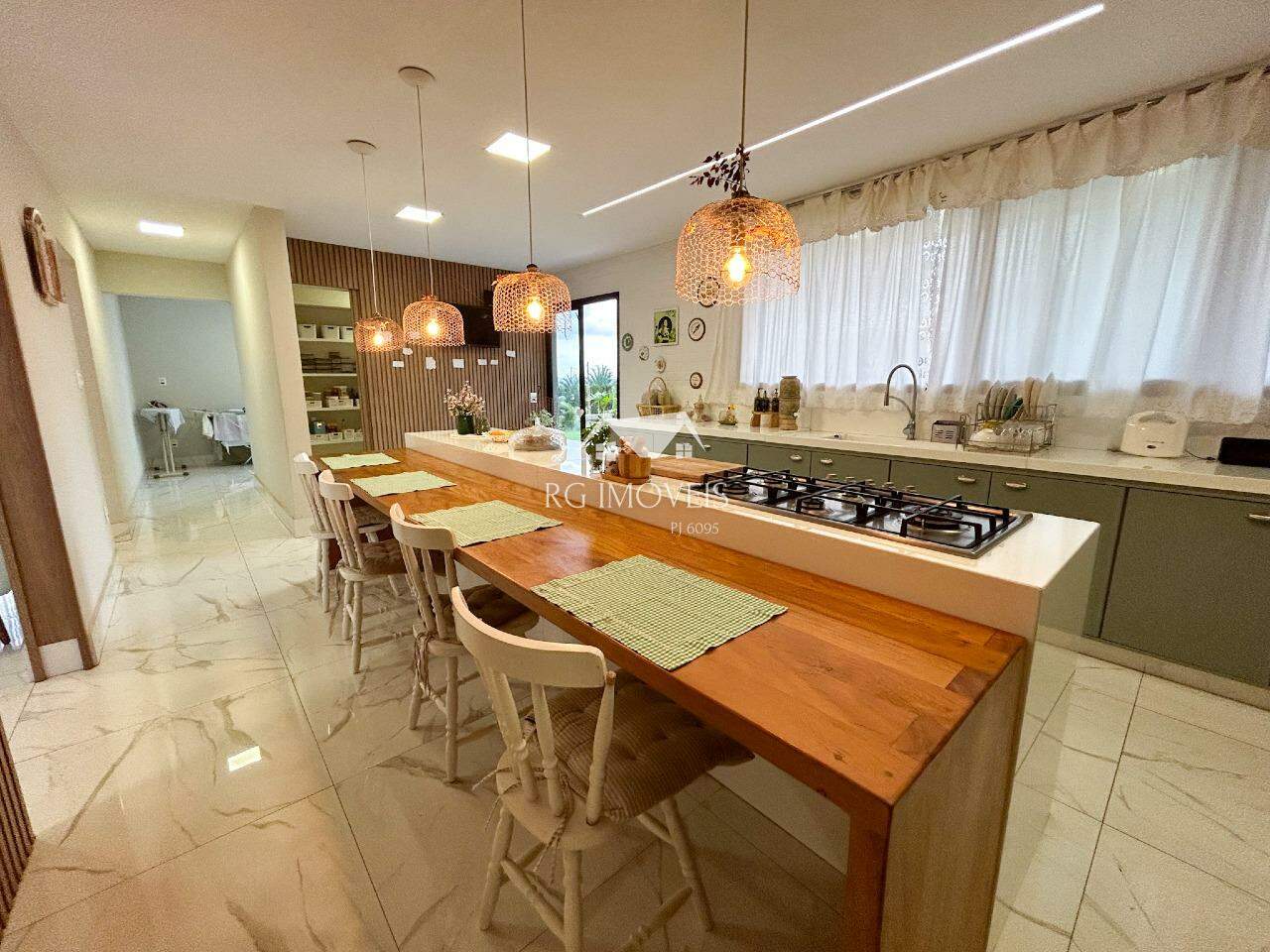Casa de Condomínio à venda com 4 quartos, 477m² - Foto 9