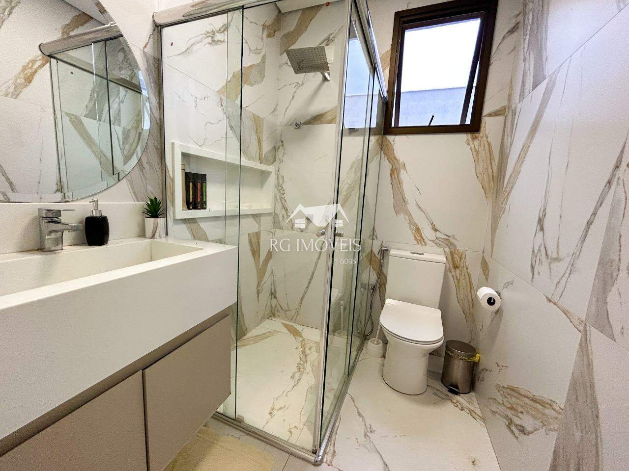 Casa de Condomínio à venda com 4 quartos, 477m² - Foto 14