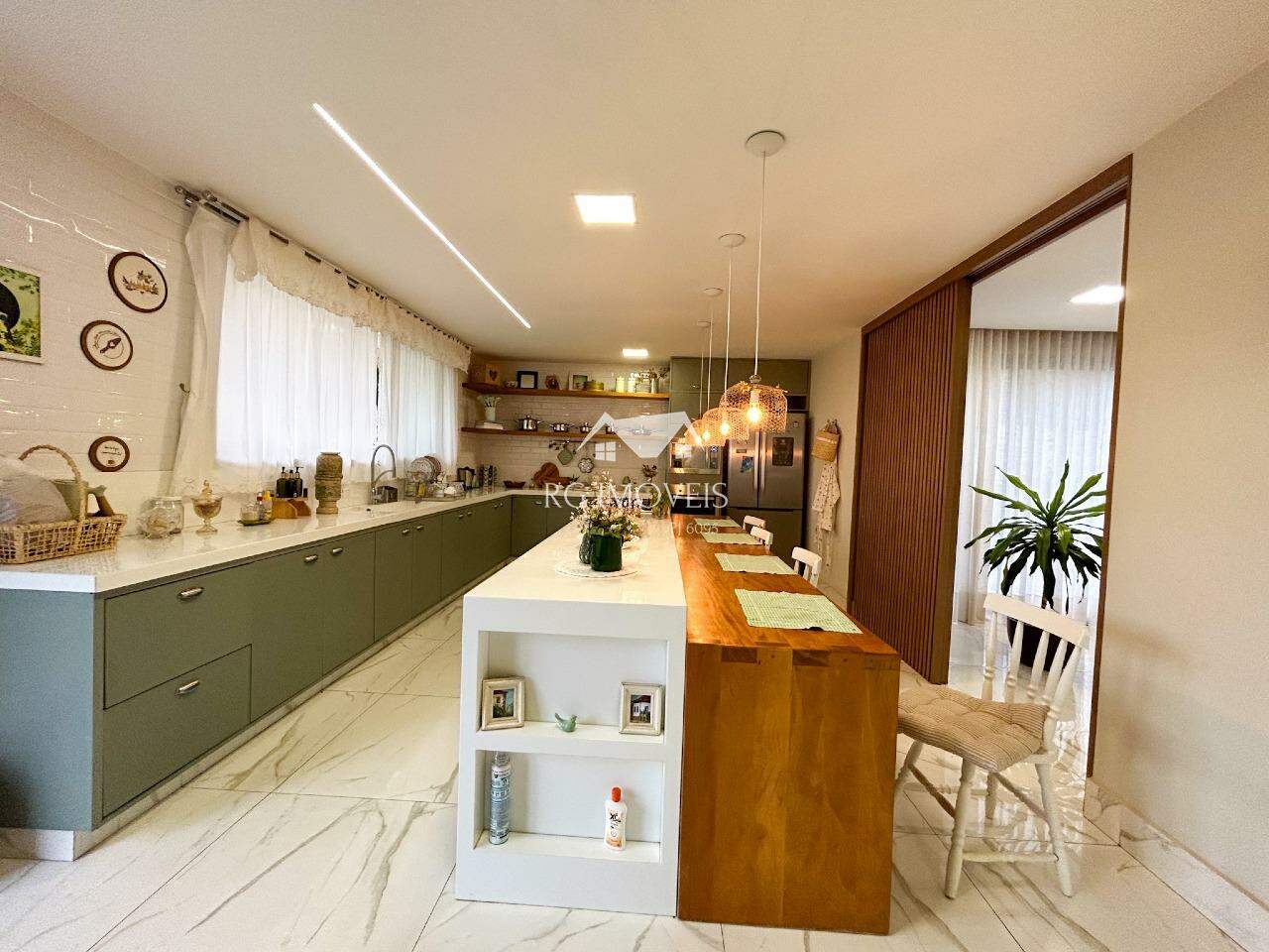 Casa de Condomínio à venda com 4 quartos, 477m² - Foto 10
