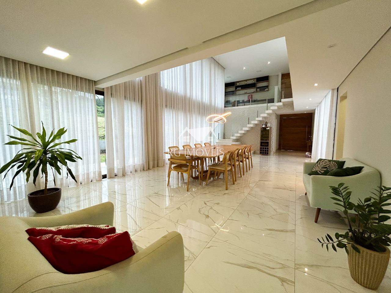 Casa de Condomínio à venda com 4 quartos, 477m² - Foto 3