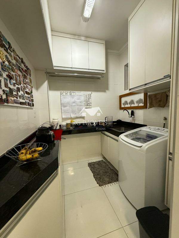 Apartamento à venda com 3 quartos, 153m² - Foto 11