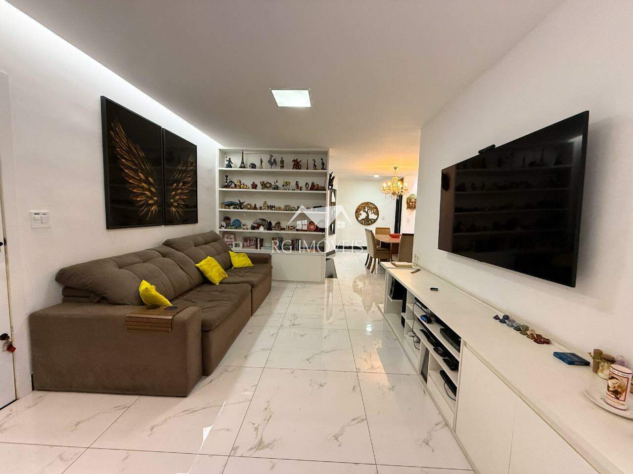 Apartamento à venda com 3 quartos, 153m² - Foto 1