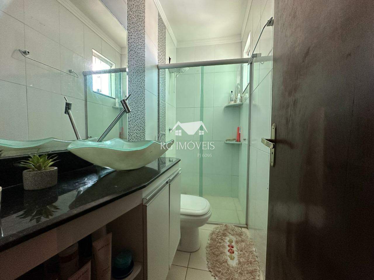 Casa à venda com 3 quartos, 200m² - Foto 9