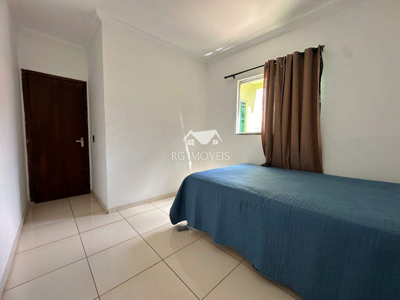 Casa à venda com 3 quartos, 200m² - Foto 11