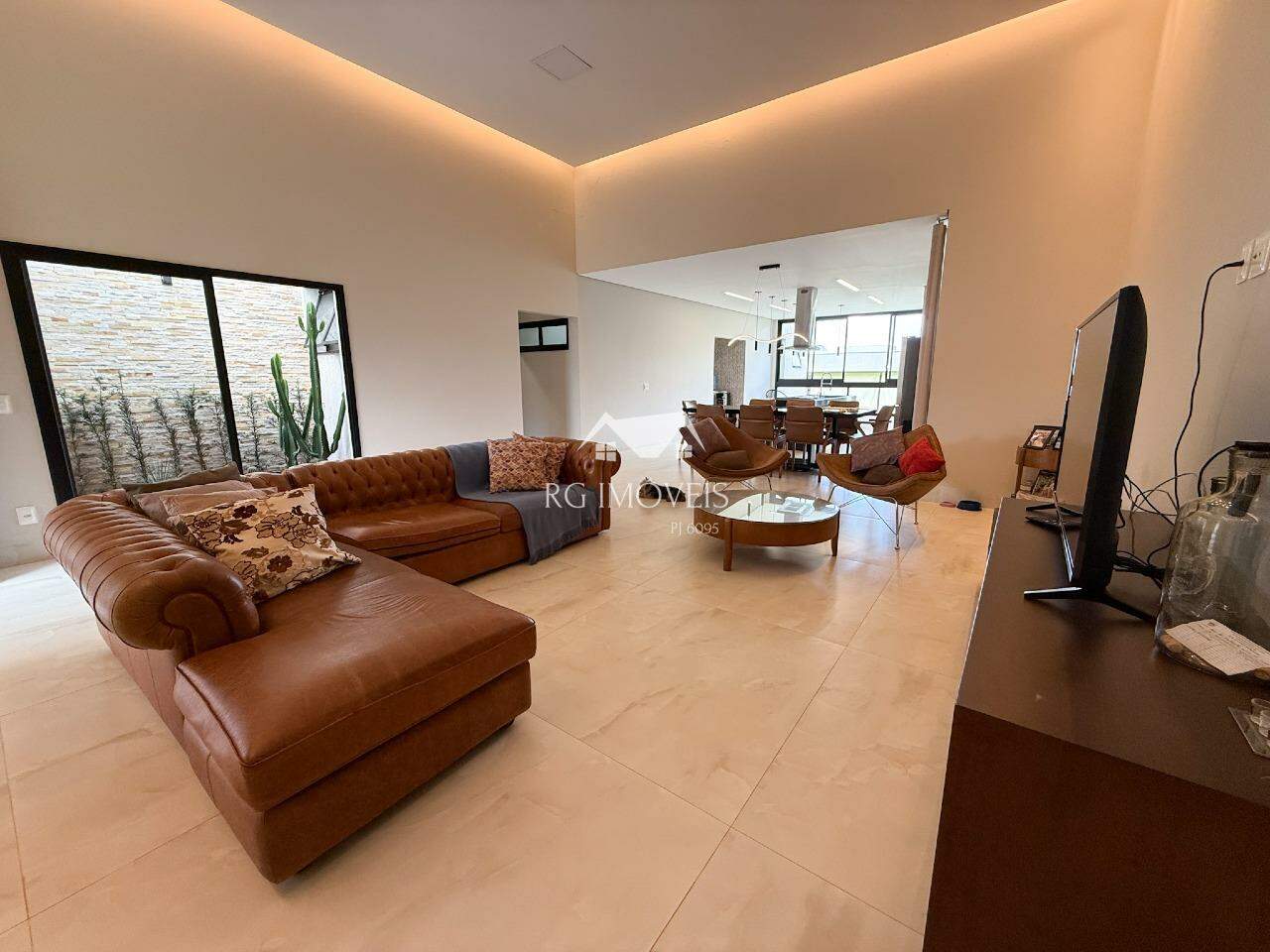 Casa de Condomínio à venda com 4 quartos, 495m² - Foto 6