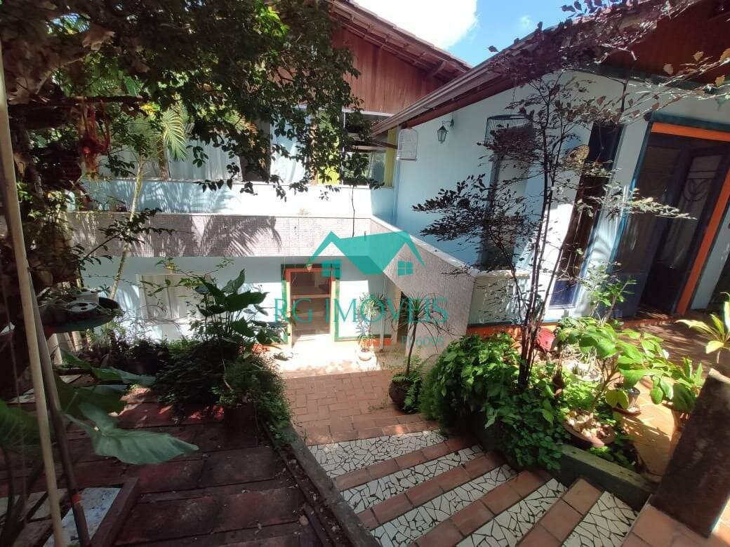 Casa, 6 quartos, 360 m² - Foto 2