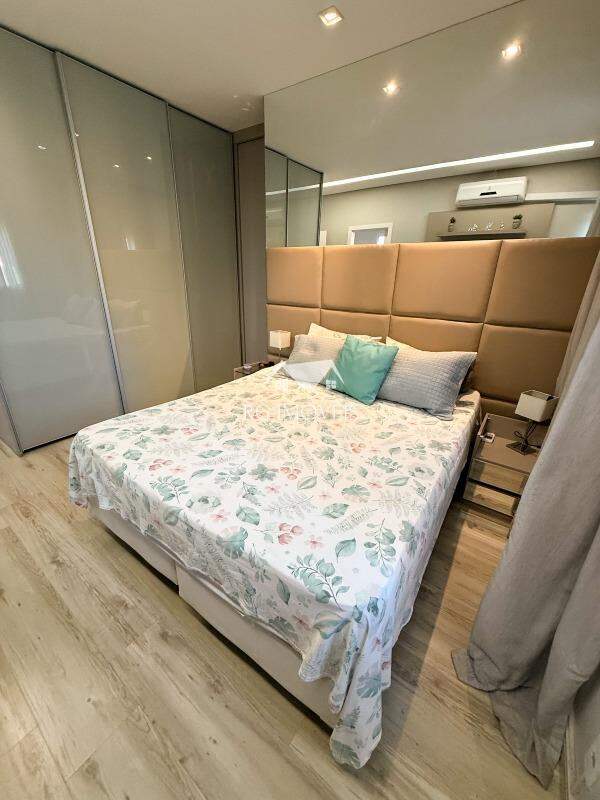 Casa à venda com 3 quartos, 230m² - Foto 20