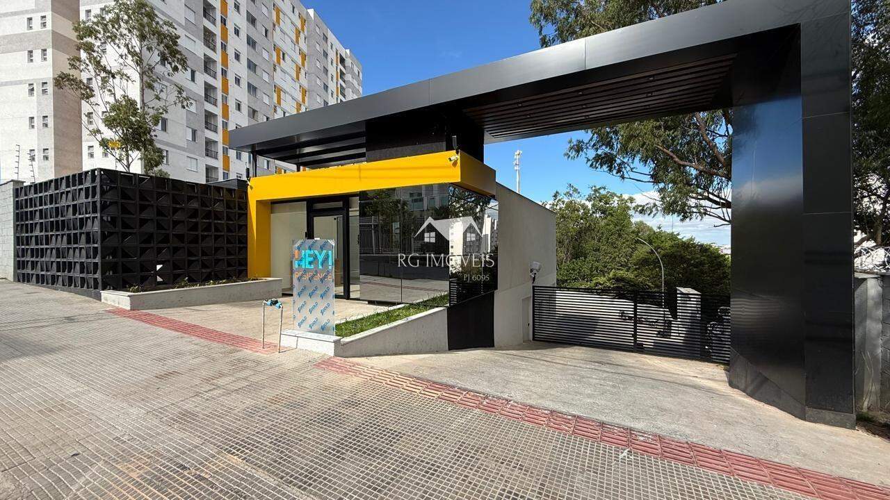 Apartamento à venda com 3 quartos, 65m² - Foto 2