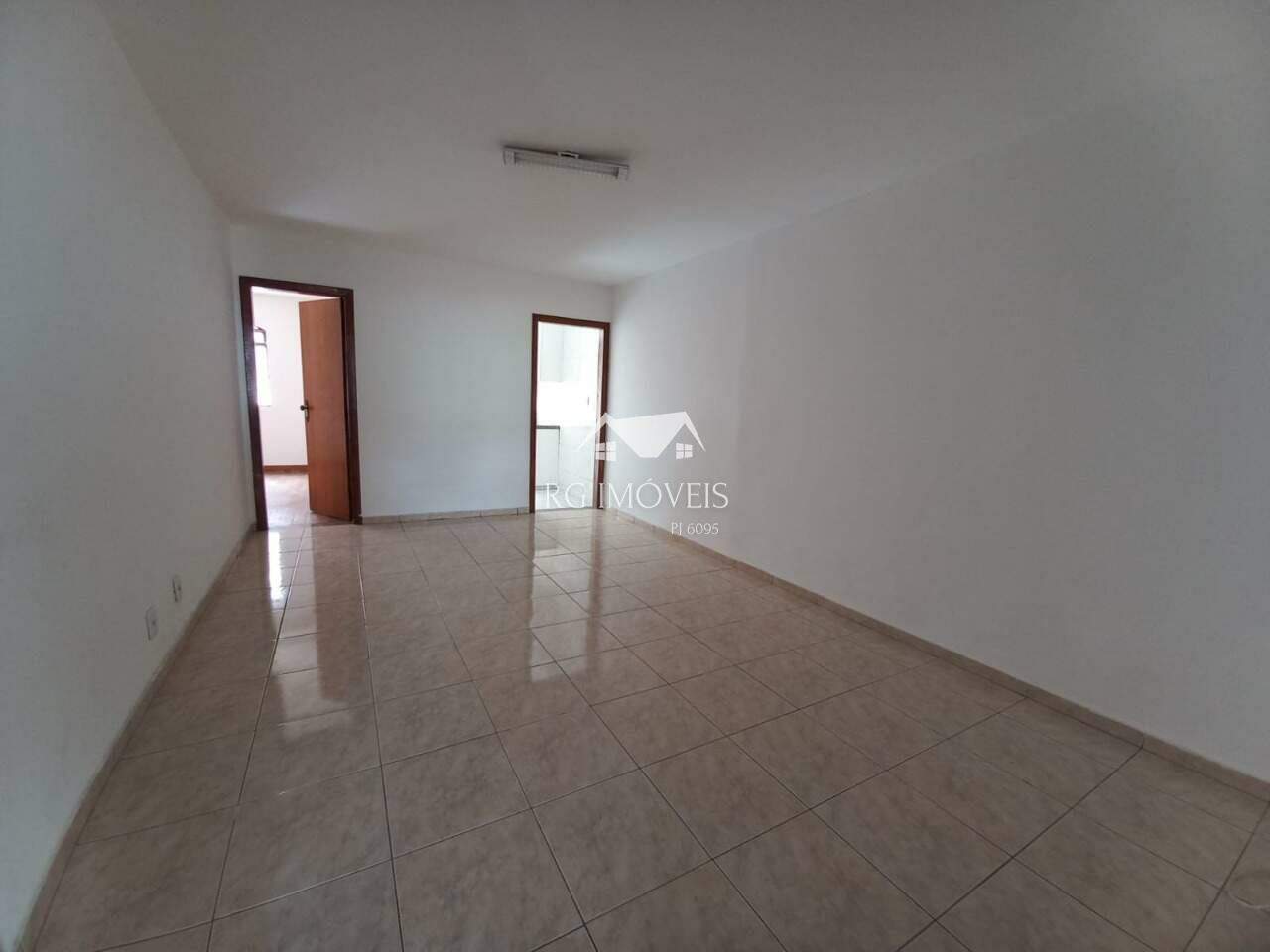 Casa à venda com 3 quartos, 240m² - Foto 10