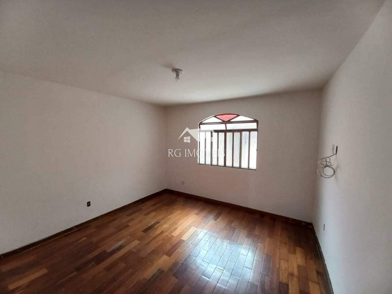 Casa à venda com 3 quartos, 240m² - Foto 20