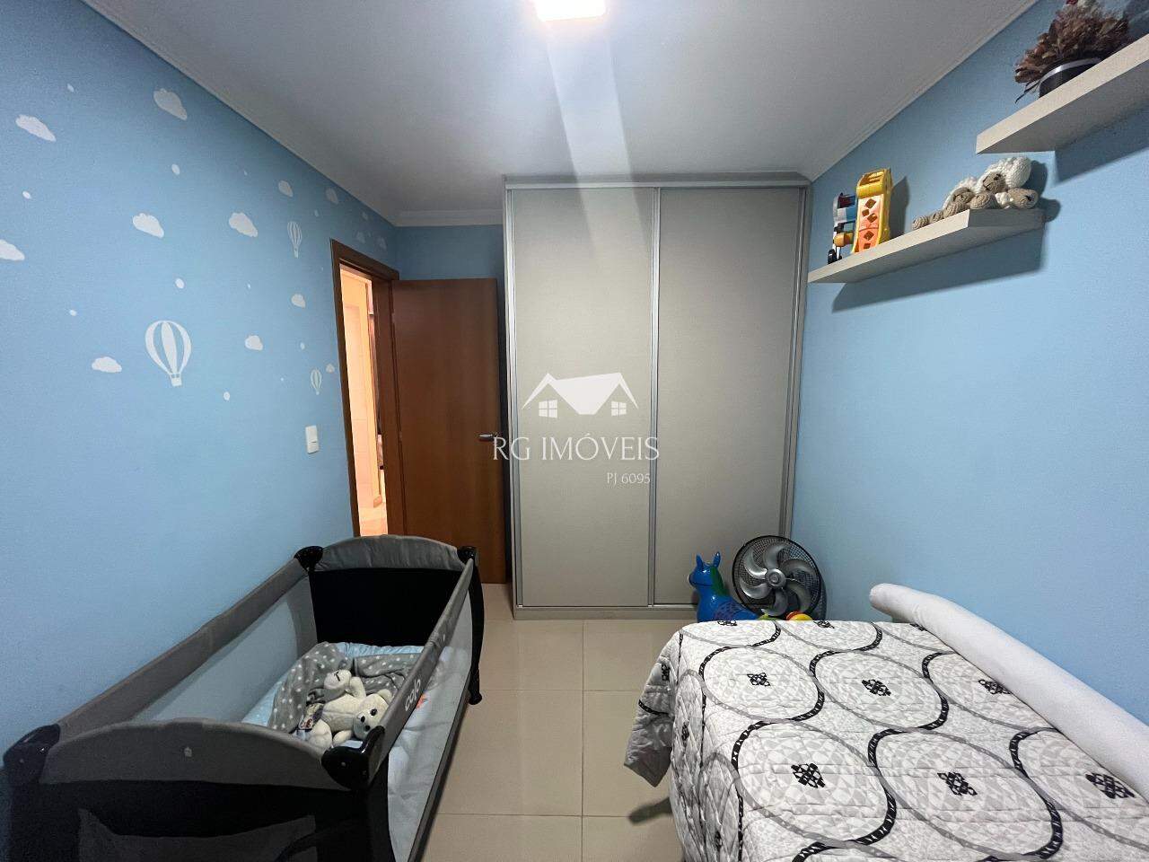 Apartamento à venda com 2 quartos, 70m² - Foto 9