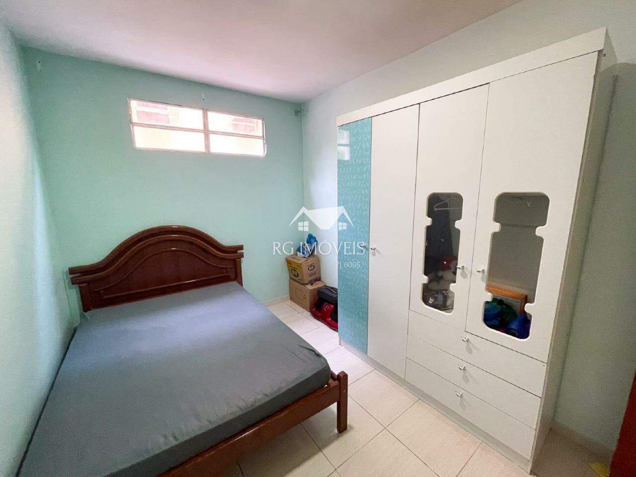 Casa à venda com 3 quartos, 243m² - Foto 16