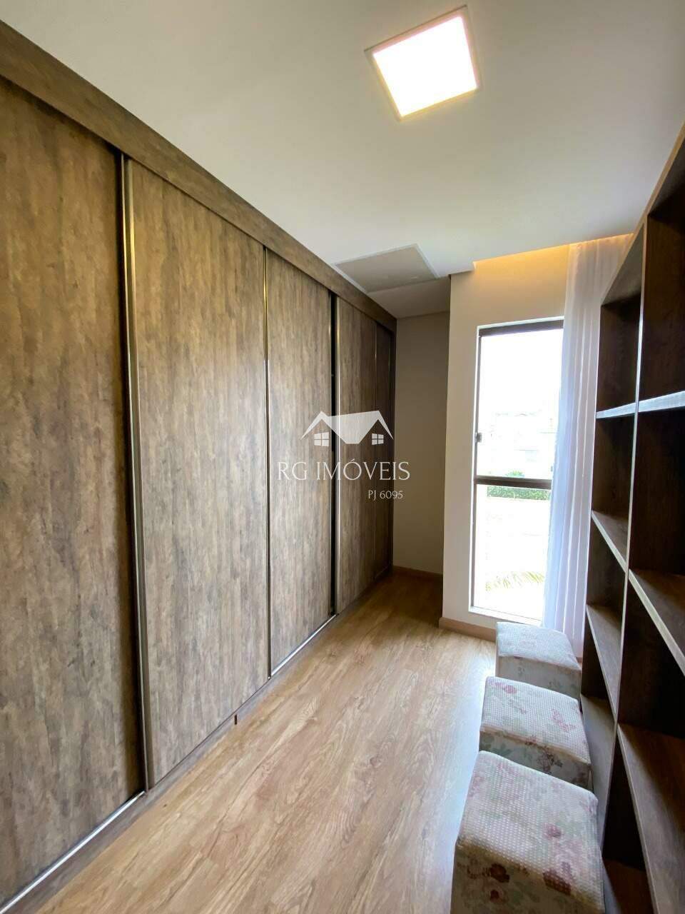 Casa de Condomínio para alugar com 4 quartos, 425m² - Foto 22