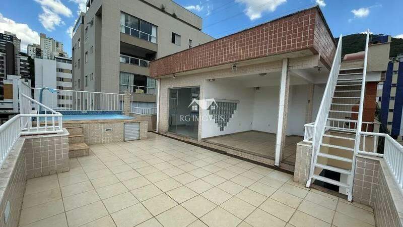 Cobertura à venda com 3 quartos, 240m² - Foto 2