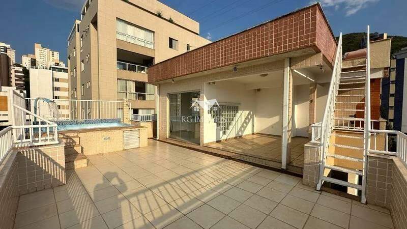 Cobertura à venda com 3 quartos, 240m² - Foto 5