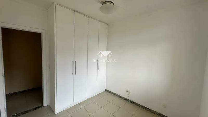 Cobertura à venda com 3 quartos, 240m² - Foto 12