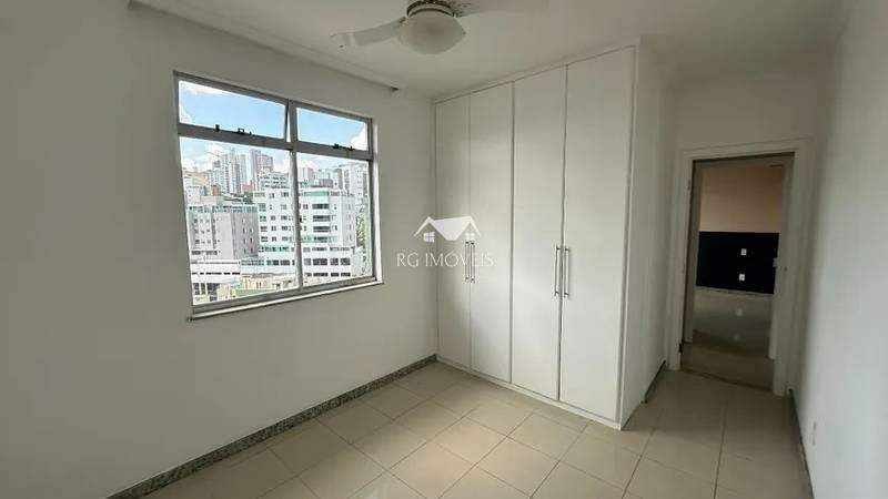 Cobertura à venda com 3 quartos, 240m² - Foto 13