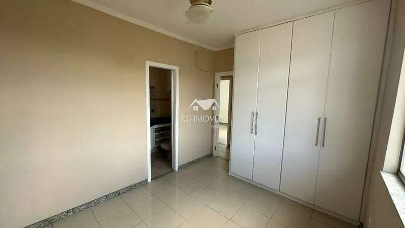 Cobertura à venda com 3 quartos, 240m² - Foto 15