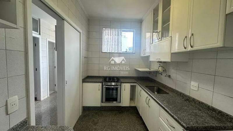 Cobertura à venda com 3 quartos, 240m² - Foto 10