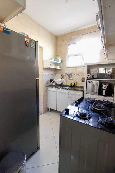 Apartamento à venda com 2 quartos, 50m² - Foto 4