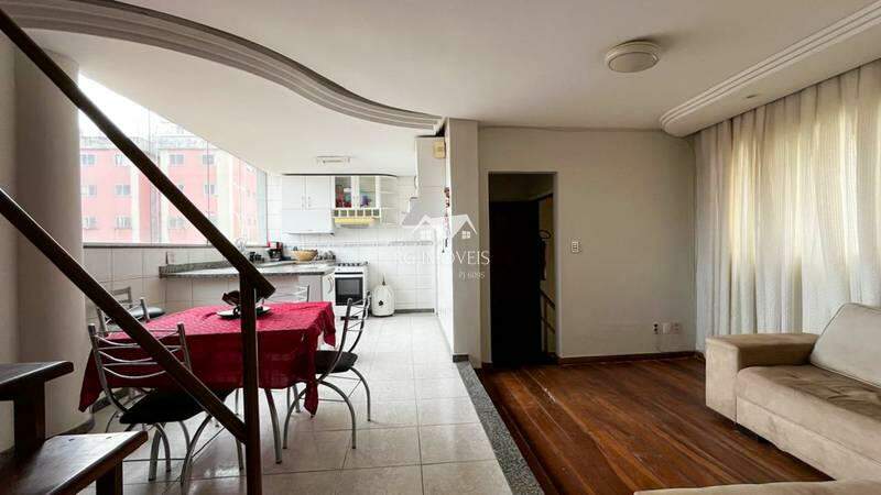 Cobertura à venda com 2 quartos, 120m² - Foto 5