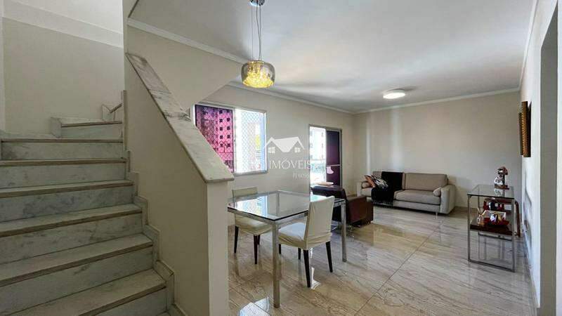 Cobertura à venda com 5 quartos, 240m² - Foto 4