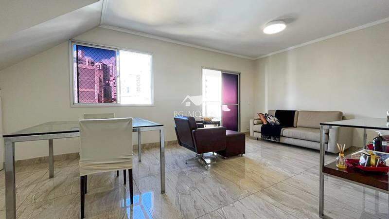 Cobertura à venda com 5 quartos, 240m² - Foto 9