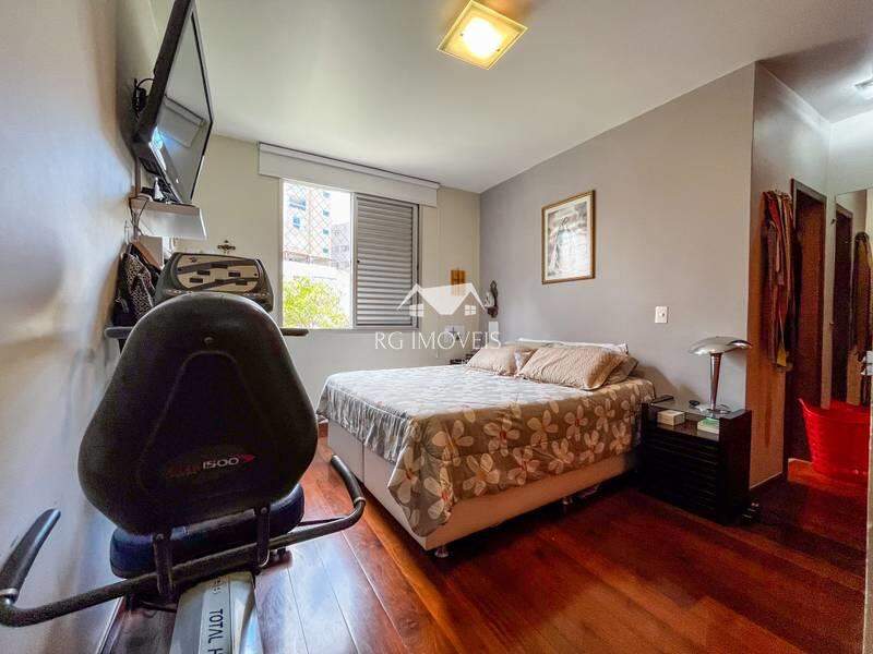 Apartamento à venda com 4 quartos, 130m² - Foto 23