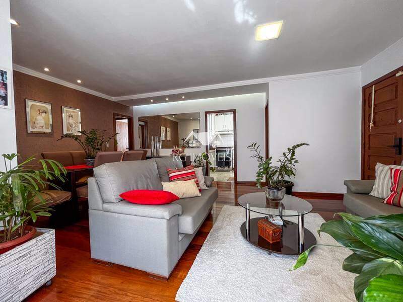 Apartamento à venda com 4 quartos, 130m² - Foto 6