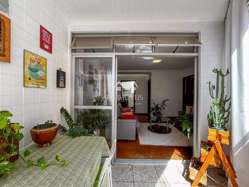 Apartamento à venda com 4 quartos, 130m² - Foto 8