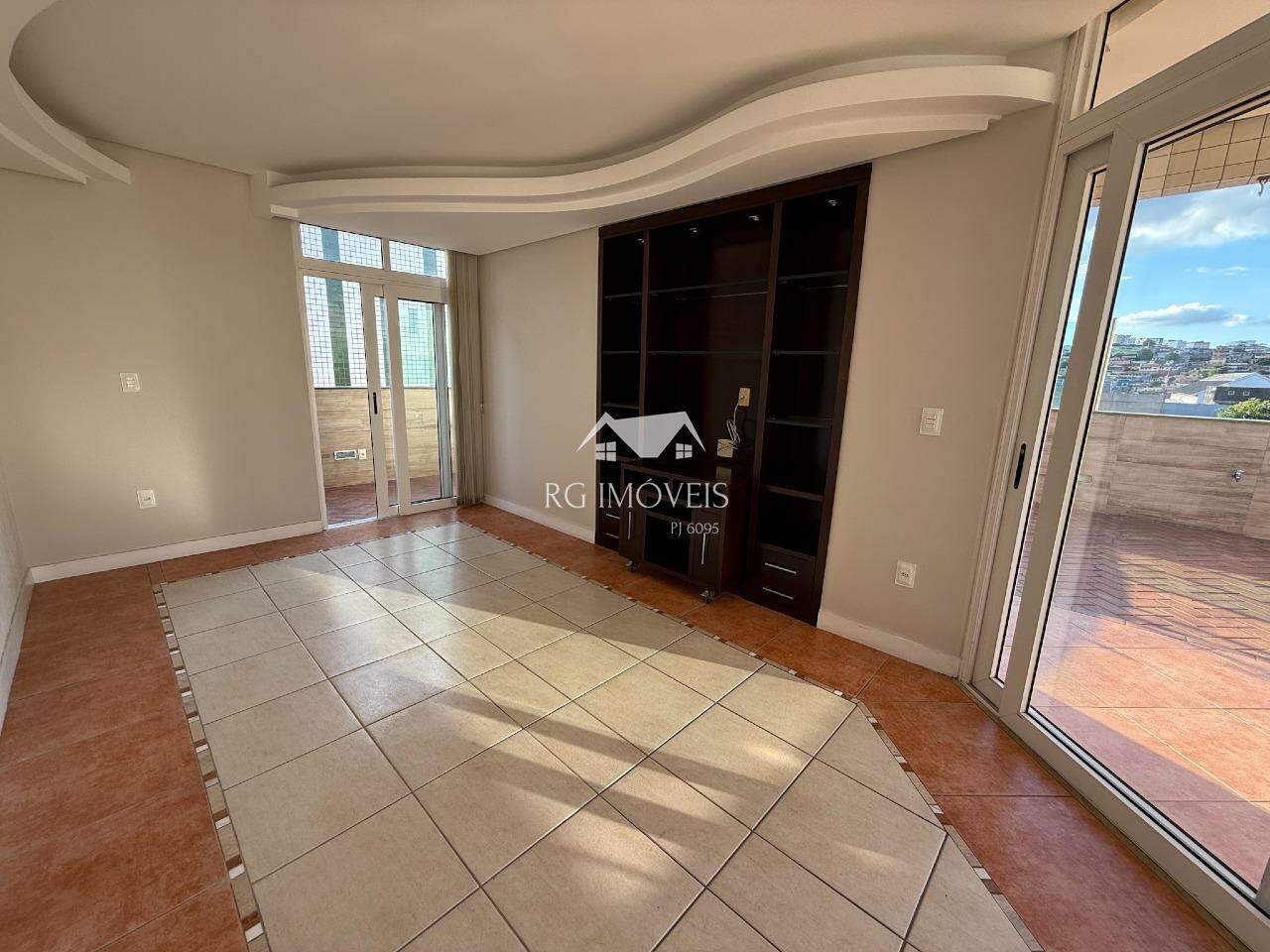 Cobertura para alugar com 2 quartos, 180m² - Foto 11