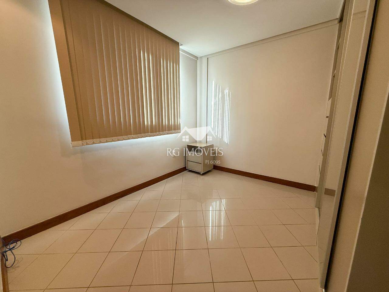 Cobertura para alugar com 2 quartos, 180m² - Foto 22