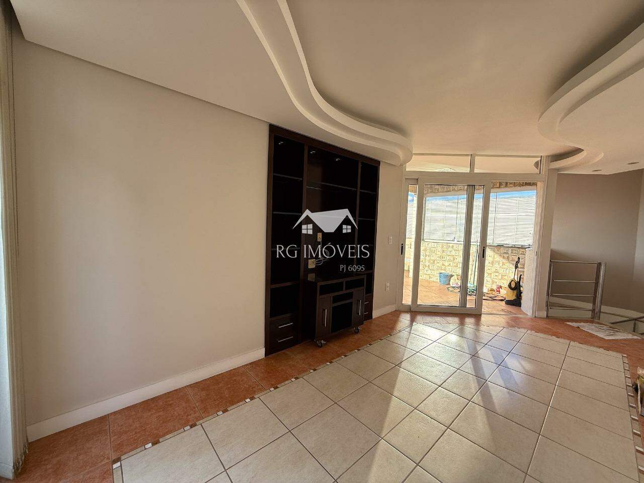 Cobertura para alugar com 2 quartos, 180m² - Foto 7