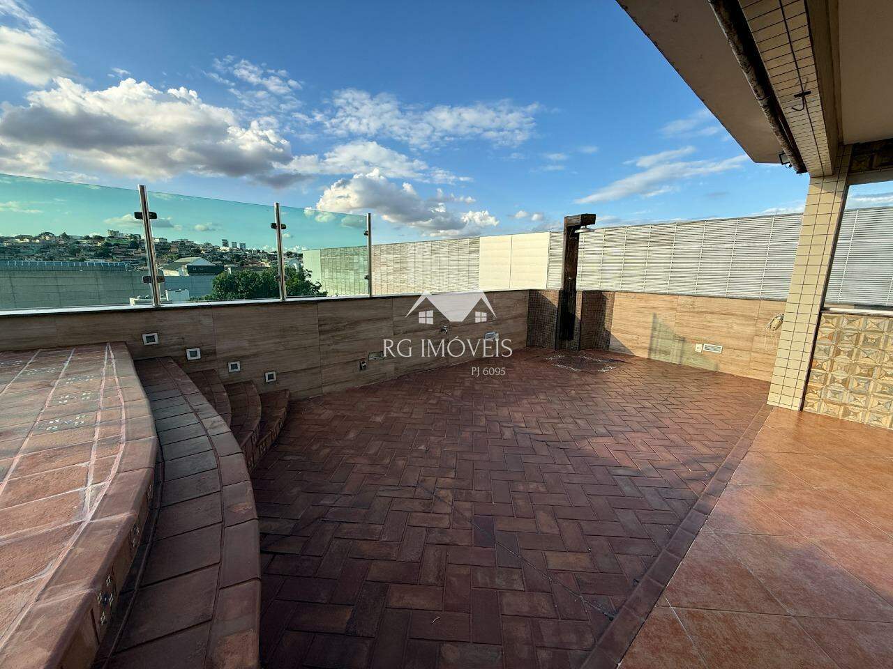 Cobertura para alugar com 2 quartos, 180m² - Foto 5